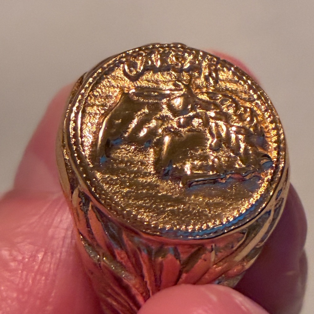 Gold Statement Ring - Picture 2 of 16